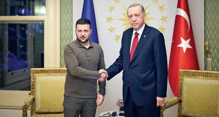 Rusya, Zelenskiy’i arananlar listesine aldı