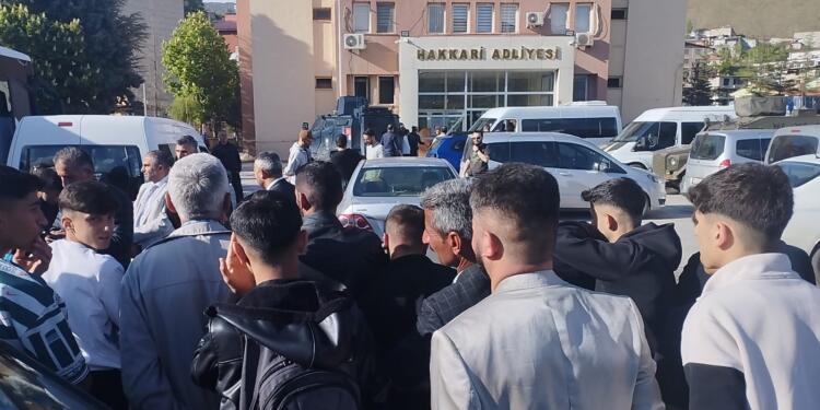 Colemêrg’te 7 kişiye tutuklama 2 kişiye ev hapsi