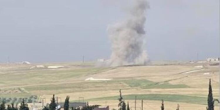 Türkiye Diric ve Şemdan köylerini bombaladı