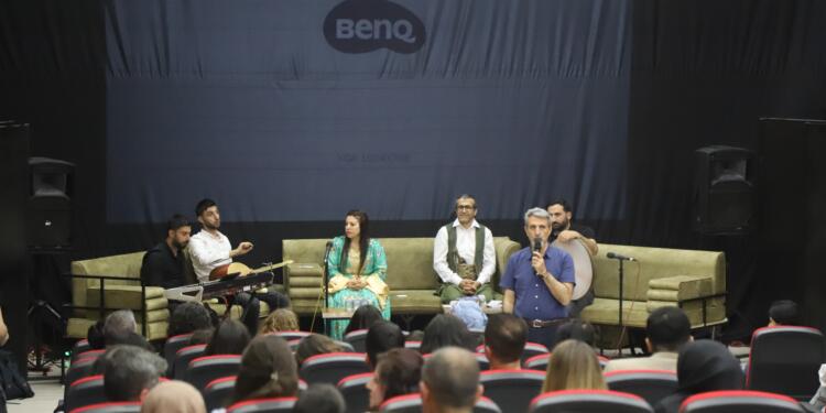 Mêrdîn’de dil bayramı dengbêj dinletisi ile startı verildi