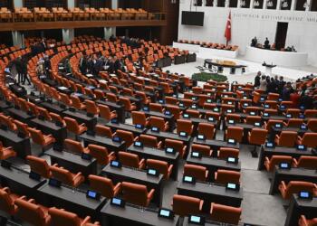 DEM Parti’nin ‘6-8 Ekim eylemleri araştırılsın’ önergesi oylanmadan reddedildi