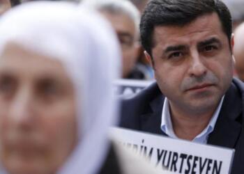 Demirtaş’tan Cumartesi Anneleri’ne mektup: Sizin gibi direneceğiz