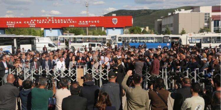 Kobanê Davası | Siyasi partilerden ‘ortak mücadele’ çağrısı