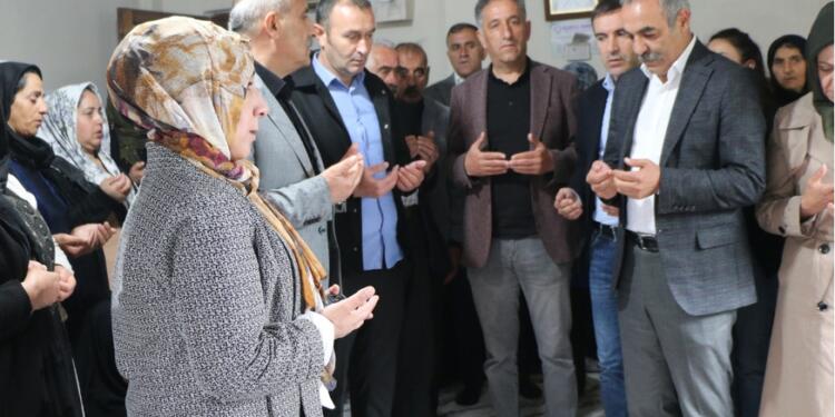 Soydan’ın taziyesine kitlesel ziyaret