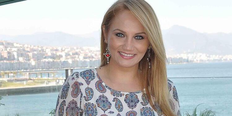 Pınar Aydınlar’a hapis cezası