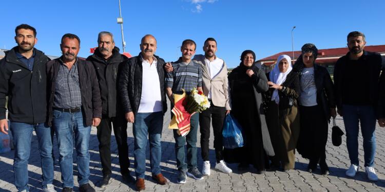 30 yıllık tutsak İlhan tahliye edildi