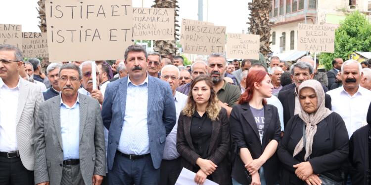 Begit’e çağrı: Onurlu davran ve istifa et