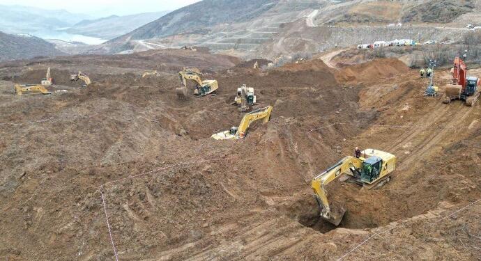 İliç’te bir işçinin daha cenazesine ulaşıldı