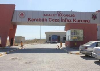 Cezaevine polis baskını: Koğuşlar 10 saat arandı