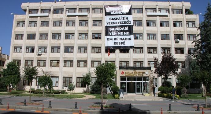 Kayyım, AKP’li aday için almıştı: 53 milyon TL’lik kolilerin kaydı yok