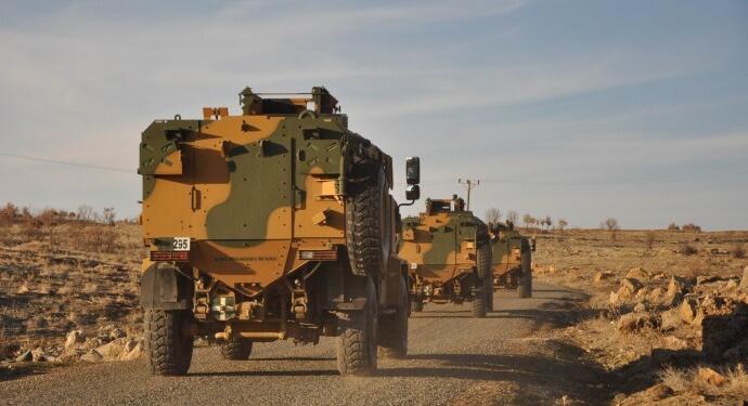 Elbak’ta askeri operasyon: Bölge bombalanıyor