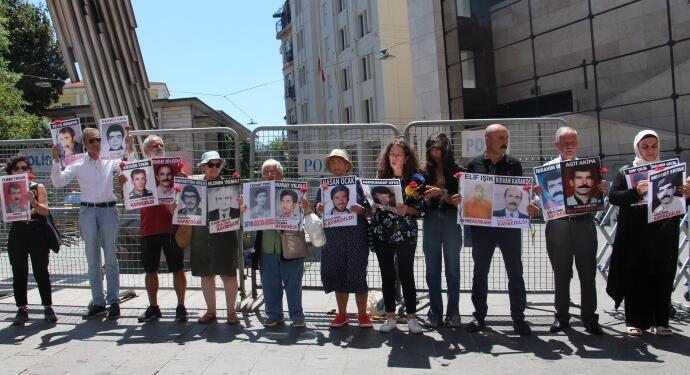 ’30 yıldır kardeşimizin başına neler geldi öğrenemedik’