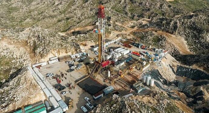 Gabar’daki petrol kuyuları suları kurutup zehirledi