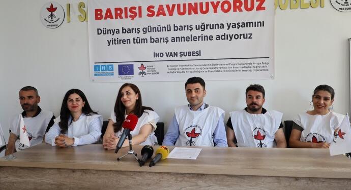 ‘Barış Nöbeti’ eyleminde kayyıma tepki: Halk iradesine saygı gösterin