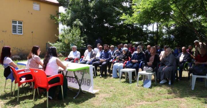 Halk TJA öncülüğünde okuma etkinliğinde bir araya geldi