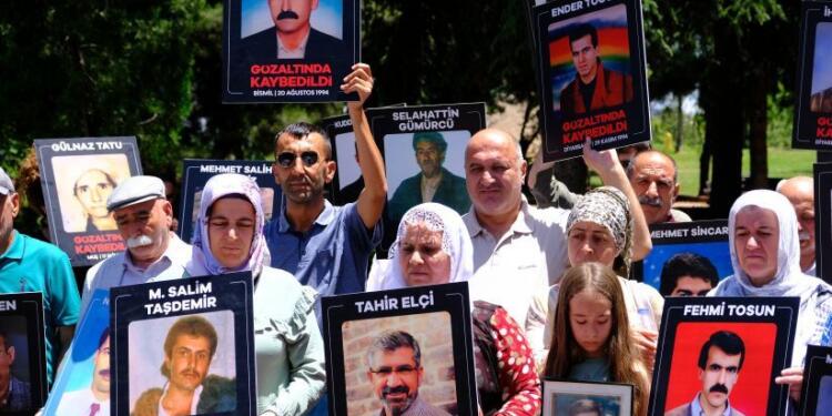 Kayıp yakınları Plaza de Mayo annesi Cortiñas’i andı