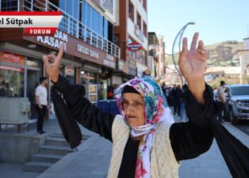 Bir halkı atanmış bir memurun yönetmesi zulümdür