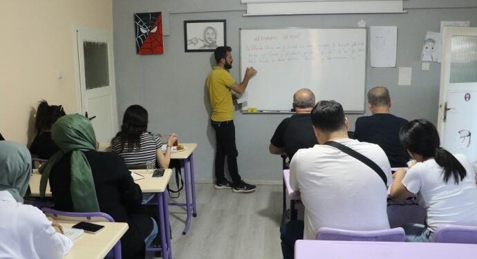 Kürtçe için Almanya’dan geldi