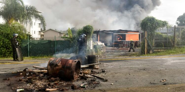Yeni Kaledonya’da ölenlerin sayısı artıyor