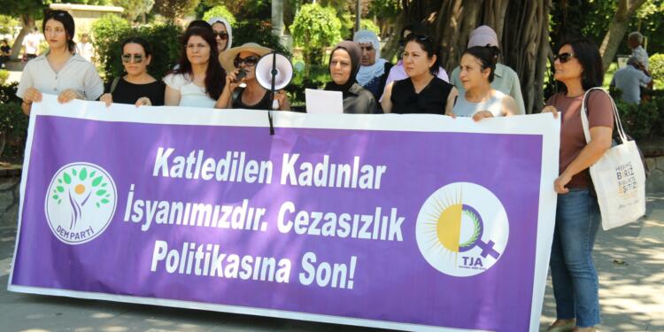 DEM Parti Adana Kadın Meclisi: Katliamcı zihniyete karşı mücadele edeceğiz