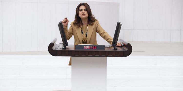 ‘Bir kenara yazın, yenileceksiniz!’