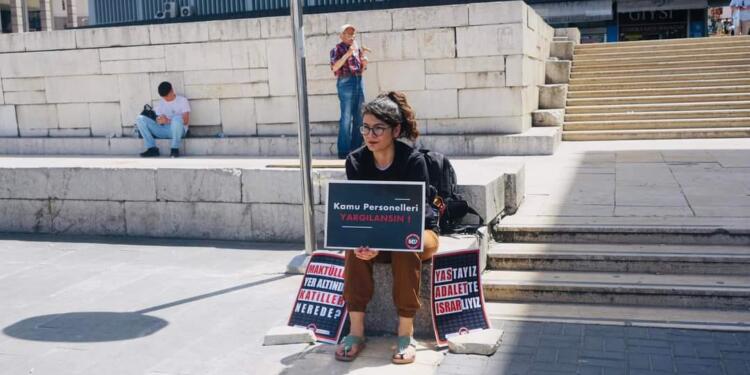 Depremzede Kaya 7 haftadır eylemde