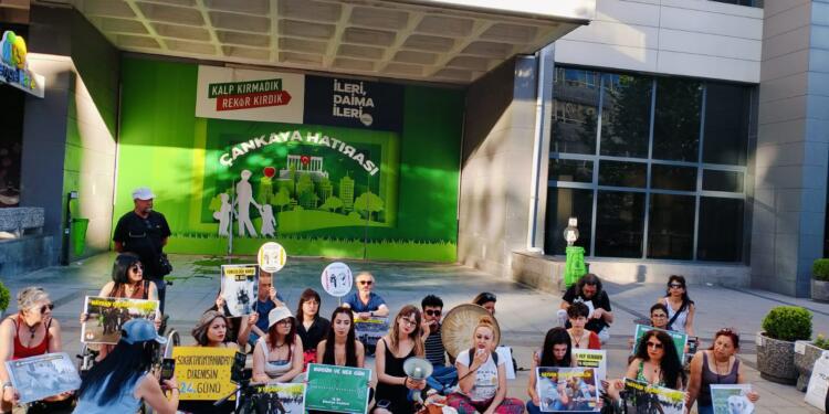 Hayvanlar için nöbet eylemi 24’üncü gününde