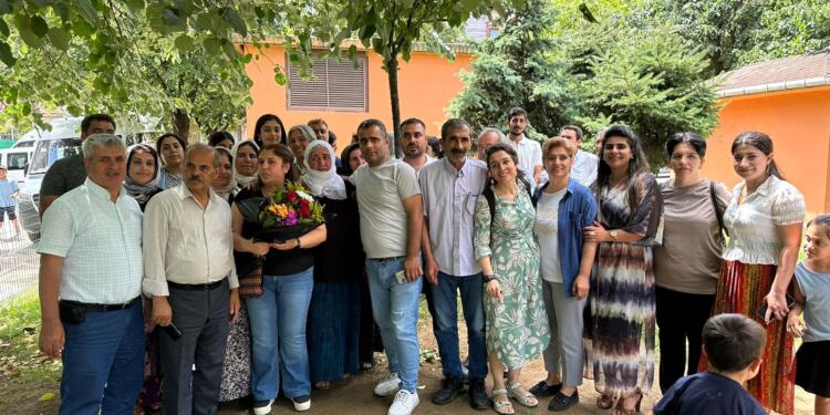 Ayfer Ayçiçek 17 yıldan sonra tahliye edildi