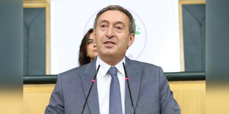 Bakırhan: Bunların ‘normalleşme dediği Hakkari’de kayyım darbesidir