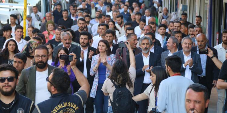 Colemêrg’te irade gaspına karşı yürüyüş