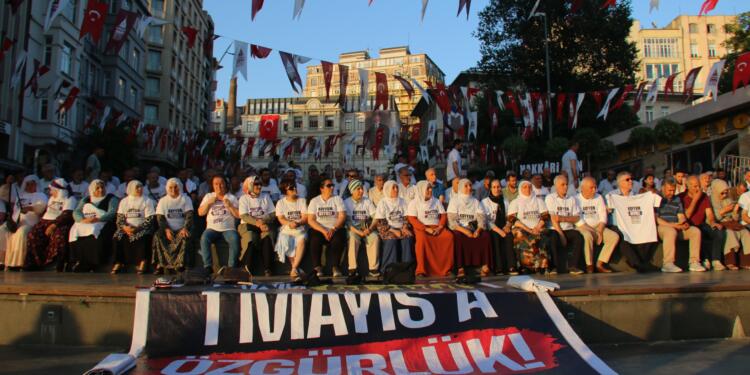 İstanbul’da nöbet eylemi: Kayyum anlayışını yıkacağız