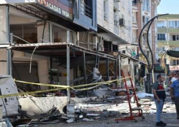 İzmir’deki patlamada ölenlerin sayısı 5’e yükseldi