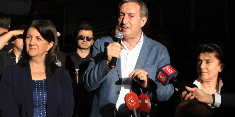 Bakırhan: Sümbül Dağı gibi dimdik ayakta olanları durduramazsınız