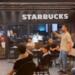 Starbucks ve Burger King’e saldıran 16 kişi serbest