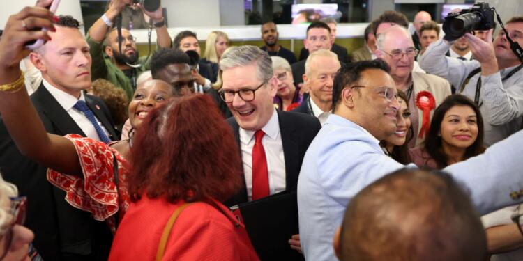 İngiltere seçimlerinde 14 yıllık Muhafazakar Parti iktidarı sona eriyor