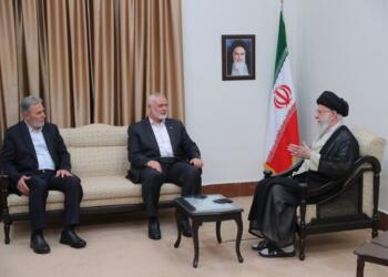 Hamaney, Hamas ve İslami Cihad liderleriyle görüştü