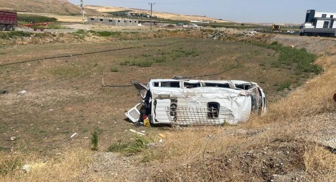 Amed- Êlih yolunda kaza: 3’ü ağır 14 yaralı