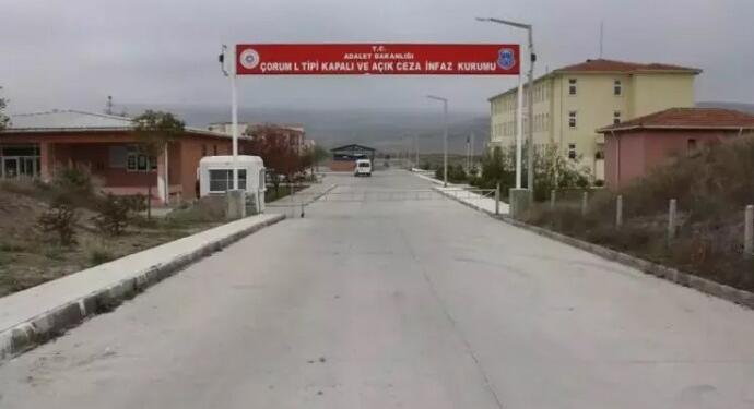 Çorum Cezaevi’nde iki tutsak 2 yıldır tekli hücrede tutuluyor