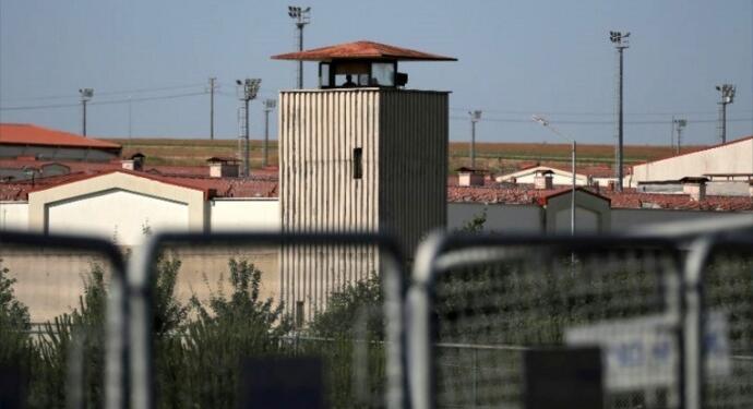 İşkenceye uğradı yetmedi işkenceye uğradığı için hakkında soruşturma açıldı!