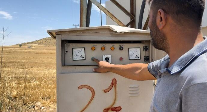DEDAŞ’ın kesintileri nedeniyle ekinler kurumaya başladı