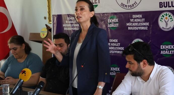 Hatimoğulları: İktidarın bütün politikalarını alaşağı etmek zorundayız