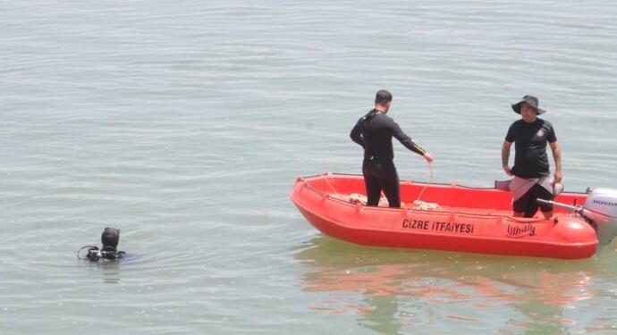 İki çocuk boğulma tehlikesi atlattı