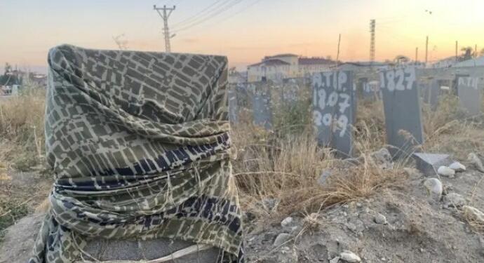 Morgda bekletilen cenaze kimsesizler mezarlığına defnedildi