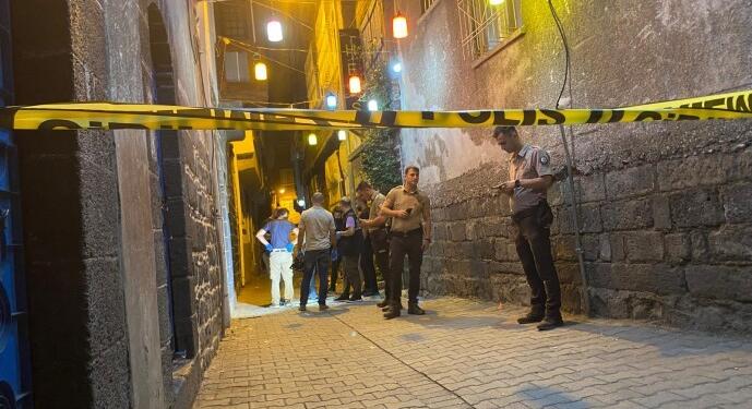 Amed’de cafelere saldırıda 3 gözaltı