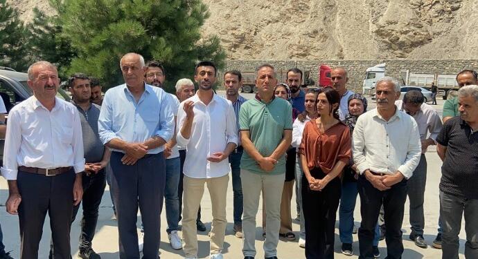 Tahliyesi 5 kere engellenen tutsak özgürlüğüne kavuştu