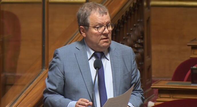 Fransız senatör Abdullah Öcalan ile görüşmek için bakanlığa başvurdu