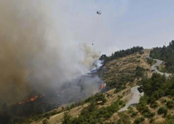 İki kentte çıkan yangınlar kontrol altına alındı