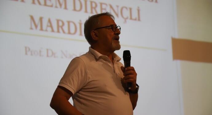 Mêrdîn’deki panelde konuşan Görür: Belediyeler deprem için birimler kurmalı