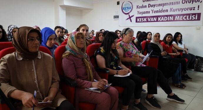 Kadınlar ‘örgütleniyoruz’ konferansında buluştu