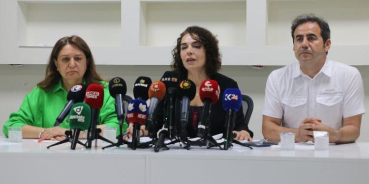 DEM Parti: Kayyım çetesi devrede